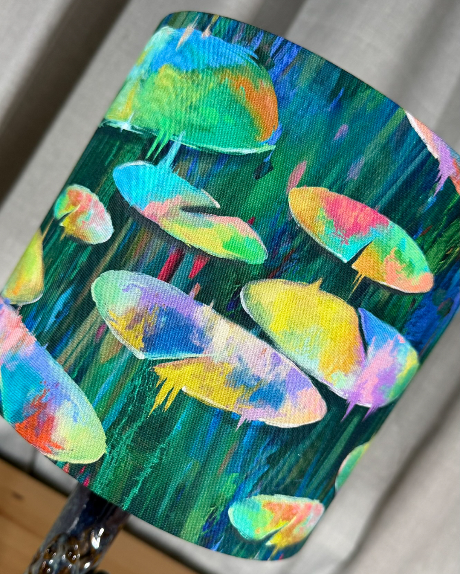 'Life on a Lily Pad' vintage lamp - Image 4